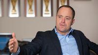 'Van Oostveen wordt niet de nieuwe algemeen directeur van Ajax'