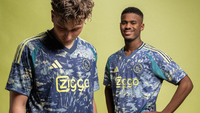 Ajax presenteert nieuw uittenue voor seizoen 2024-2025