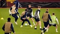 Ajax mikt op oefenduels in de regio; trainingskamp in Wageningen