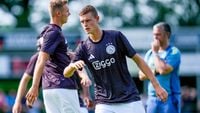 Geruchtenmolen: 'Ajax en Janse bereiken akkoord over contractverlenging'