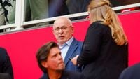 'Ajax nadert akkoord over nieuwe commissarissen; alleen Blind zal blijven'