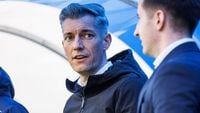 Weijs bevestigt rol als trainer Ajax O19: 'Club waar nog van alles te doen is'
