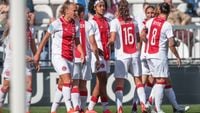 Keukelaar leidt Ajax Vrouwen naar ruime zege op Fortuna Sittard