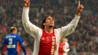 Rondom Ajax: Maxwell, Reiziger en Stekelenburg versterken Ajax Legends tegen Real Madrid