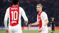 NB: ‘Met Weghorst én Akpom heb je twee spelers die op dezelfde ruimtes loeren’