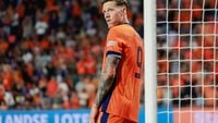 Weghorst verlaat trainingsveld Oranje als eerste na onenigheid met gebroeders Timber