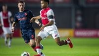 Alders spaarzaam lichtpuntje bij aanvallend machteloos Jong Ajax