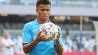 Buitenland: Neres speelt gelijk in Italiaanse titelrace; Tadić geeft twee assists in Turkije