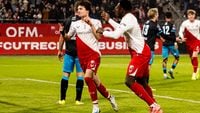 FC Utrecht wint nipt van Heracles Almelo en stijgt voorlopig naar tweede plaats