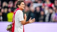 Litmanen geniet van spelen met Ajax Legends: 'Heb hele zware jaren achter de rug'