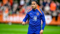 Kluivert rustiger: 'Als de trainer vandaag voor een ander kiest, dan is er morgen weer een nieuwe dag'