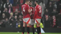 Buitenland: Ajax-getint Manchester United hoopt wat plekken te stijgen door te winnen van Chelsea