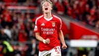 Geruchtenmolen: 'Ajax richt pijlen op Benfica-speler; club en speler hebben andere plannen'