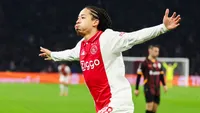 Rondom Ajax: 'Elke minuut dat Fitz-Jim niet voor Ajax speelt is een verloren minuut'
