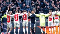 Rondom Ajax: Natte ogen bij Farioli na overwinning op Feyenoord