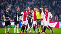 Kranten zien Ajax nog niet als stoomtrein op titel afkoersen: 'Het is wringen, duwen en glibberen'