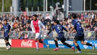 12.30 uur | NAC Breda O17 - Ajax O17 (0-0)