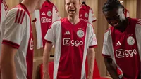 Ajax presenteert nieuw thuistenue: terugkeer klassieke logo en eerbetoon aan 750 jaar Amsterdam