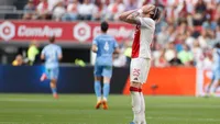Ajax kent gigantische blamage tegen NEC en zet mogelijke landstitel op het spel