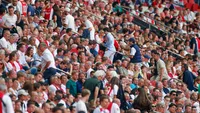 Van Hanegem verwacht nog altijd landstitel Ajax: 'Denk nog steeds dat Sjaak Swart straks feest mag vieren'