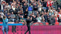 Rondom Ajax: 'Het is een beslissing met mijn hoofd, want met mijn hart zou ik deze club nooit verlaten'