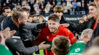 Schöne hoort uitslag Ajax op bijzondere avond: 'Ja, wat moet ik dan zeggen?'