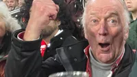 Onze Trots: 'Man, ik kon wel onder die middenstip verdwijnen. Er zat 60.000 man in dat stadion'