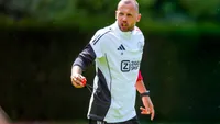 Heitinga wil met Ajax meedoen om titel: 'Er is een verschil tussen willen en moeten'