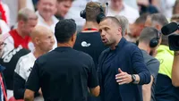 Kranten zien Ajax worstelen: 'Defensie zo lek als een mandje, middenveld grote chaos, aanval tandeloos'