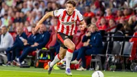 PSV walst over Sparta heen; Feyenoord boekt simpele zege op NAC Breda