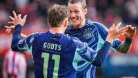 Rondom Ajax: Godts dolt met Weghorst: 'Ik heb één keer ruzie gehad met Wout, omdat ik hem te veel panna's gaf'