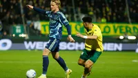 Dolberg maakt geen indruk bij Ajax: 'Dan valt je concurrent uit en speel je zo slap'