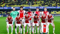 Regeer groeit als 'zes' van Ajax: 'Ik probeerde steeds meer de leiding te nemen'