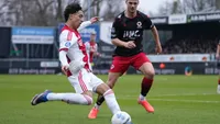 Rondom Ajax: Spaan uit kritiek op wisselbeleid: 'Grim had Steur eerder van het veld mogen halen dan Bounida'