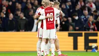 Ajax zonder aanvoerders Klaassen en Berghuis tijdens open training richting PSV-thuis