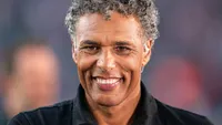 Van Hooijdonk reageert op vertrek: 'De kritiek die Farioli vorig jaar kreeg, was arrogantie ten top'