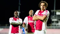 'Ik heb afgelopen twee dagen meegetraind, hoop dat ik bij selectie van Ajax 1 zit'