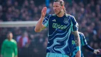 Rondom Ajax: Spaan hard voor Ajacied: 'Zou bij Telstar niet eens op de bank zitten'