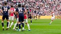 Wie was de beste Ajacied tijdens het gelijkspel tegen PSV?