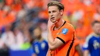 De Jong pareert kritiek: 'Gevoel dat heel veel mensen niks van voetbal snappen'