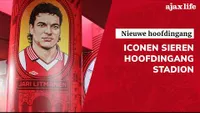 Ajax Life | Ajaxhelden en iconen van Amsterdam sieren hoofdingang Johan Cruijff Arena