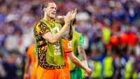 WK-journaal: Weghorst krijgt er behoorlijk van langs; wisselende resultaten voor (oud-) Ajacieden