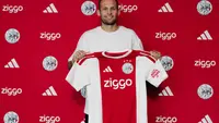 Ajax maakt nieuwe terugkeer Blind wereldkundig: verdediger tekent voor één seizoen