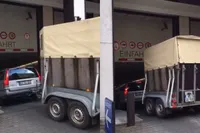 Een blinde ziet deze aankomen: eigenwijze Duitser probeert het toch