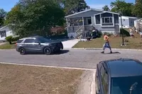 Agent rijdt verdachte aan en schiet hem vervolgens overhoop in Jacksonville