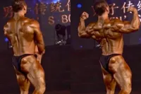 Bodybuilder heeft naast spieren nog iets heel vreemds getraind