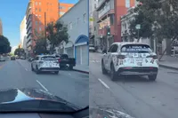 Hij heeft waarschijnlijk spijt van zijn slippertje en wil zijn vriendin niet kwijt