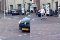 Kerstgedachte mislukt: man (64) rijdt in Ede in op bekenden en stapt daarna uit om mee te vechten