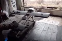 Russische drone faalt direct bij opstijgen en klapt uit elkaar