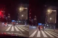 Zelfs oversteken in Rotterdam is vandaag de dag al een hele spannende belevenis